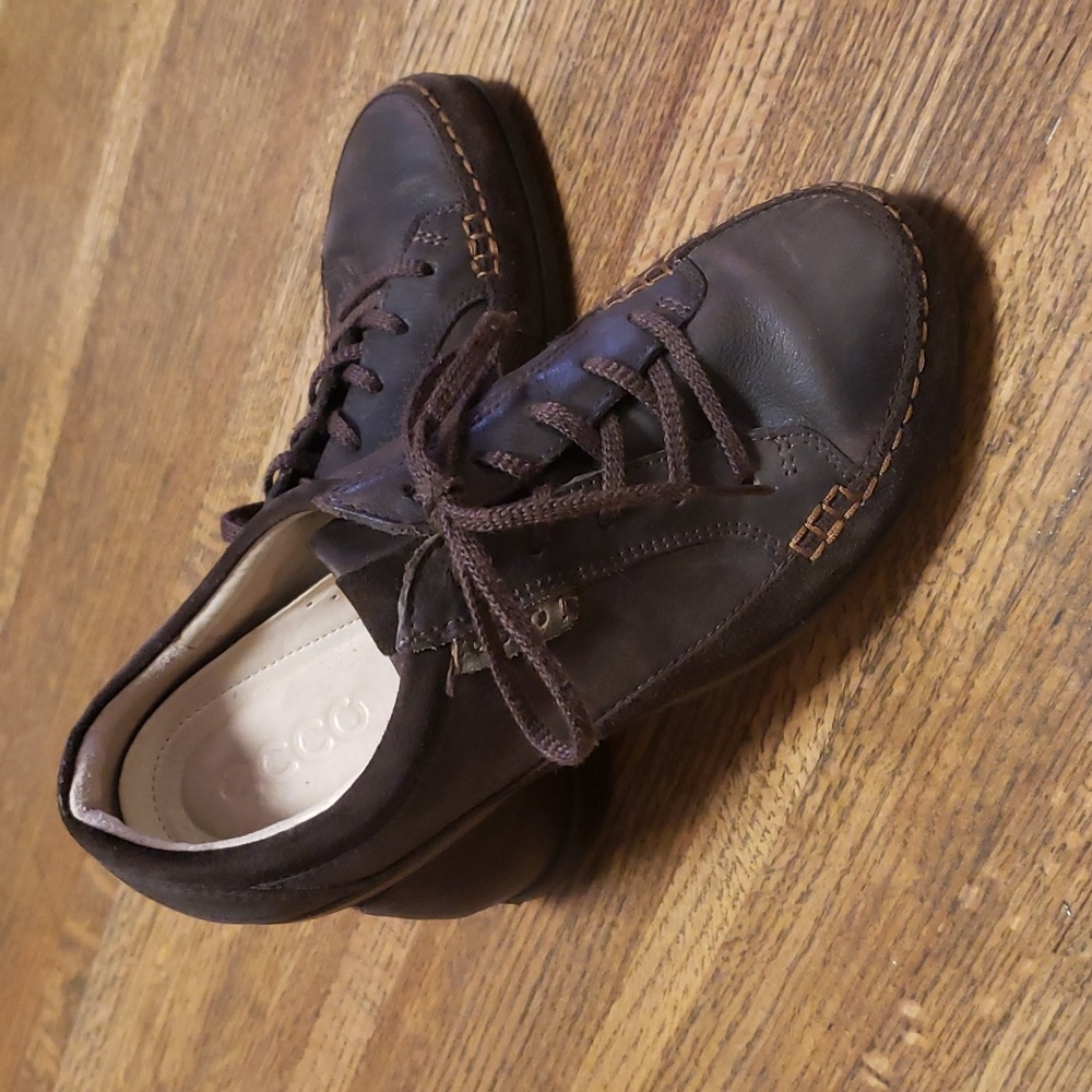 Ecco Women's Cayla Leather Lace up comfort shoes sneakers Size 37A Narrow